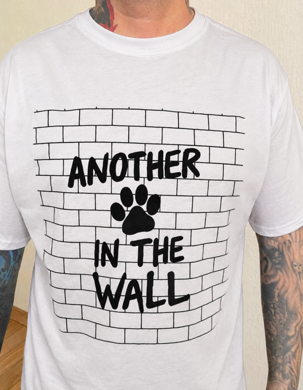 Camiseta Another Paw In The Wall - Rock Dog Edition